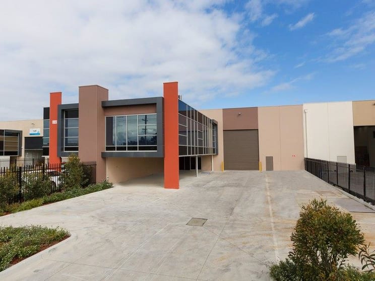 Click to view all images Unit 1/42 Green Street Dandenong VIC 3175 - Image 1