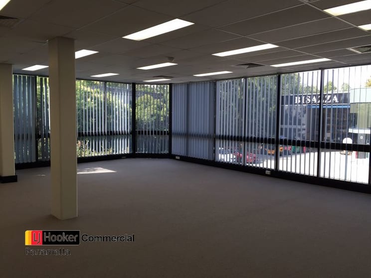 Click to view all images Seven Hills NSW 2147 - Image 3
