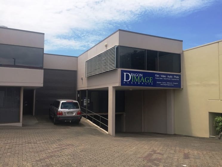 Click to view all images 2 & 3/174 Wecker Road Mansfield QLD 4122 - Image 1