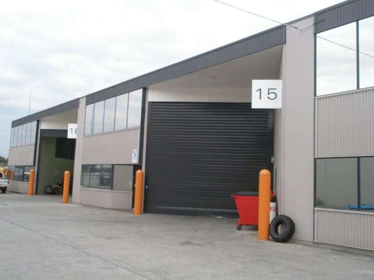 Click to view all images Smithfield NSW 2164 - Image 1
