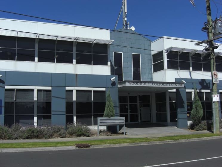 Click to view all images Unit 7, 935 Station Street Box Hill VIC 3128 - Image 1