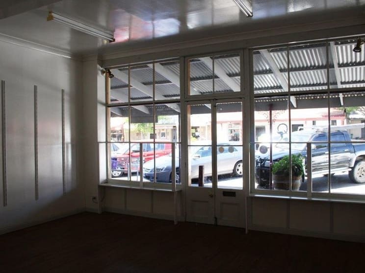 Click to view all images SHOP 2/17 High Street Strathalbyn SA 5255 - Image 3