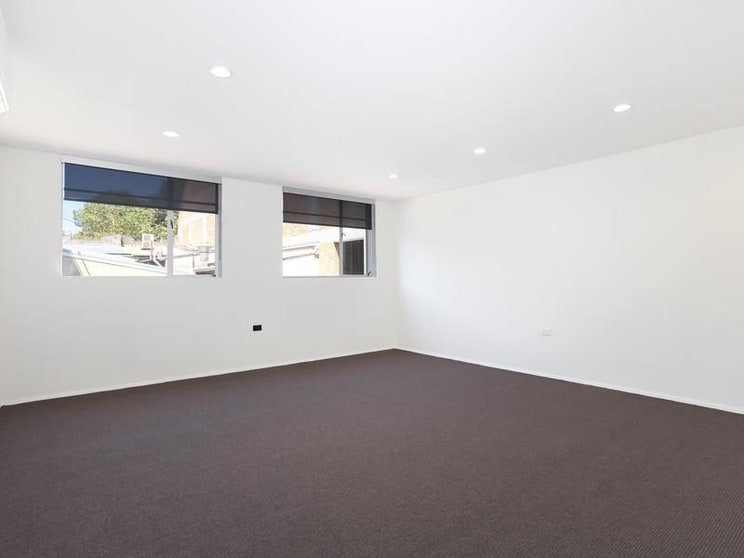 Click to view all images 7 - 11 Clarke Street Crows Nest NSW 2065 - Image 3