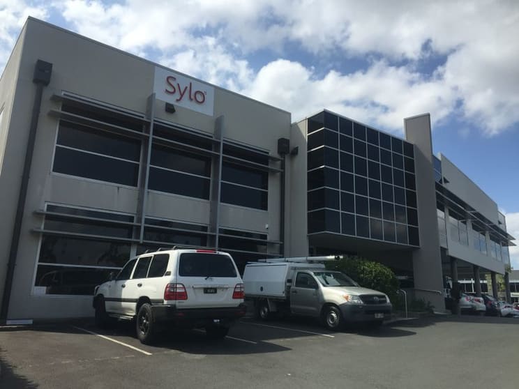 Click to view all images 4/26 Brandl Street Eight Mile Plains QLD 4113 - Image 1