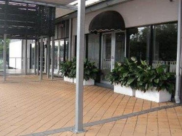 Click to view all images 4/73 Oxford Street Bulimba QLD 4171 - Image 1