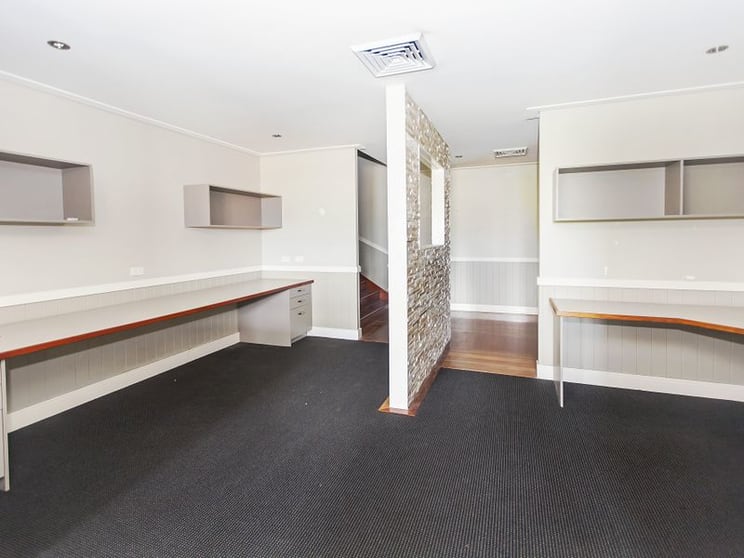4/67 Derelle Street Woolloongabba QLD 4102 - Image 1