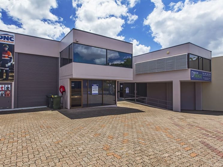 Click to view all images 2/174 Wecker Road Mansfield QLD 4122 - Image 1