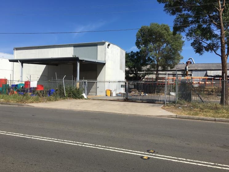 Click to view all images 59 Lisbon Street Fairfield East NSW 2165 - Image 3