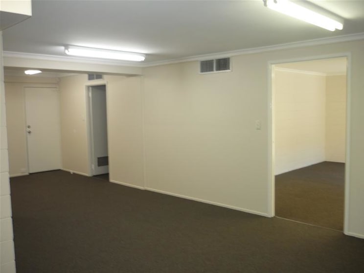 Click to view all images 8 Ferry Road West End QLD 4101 - Image 3