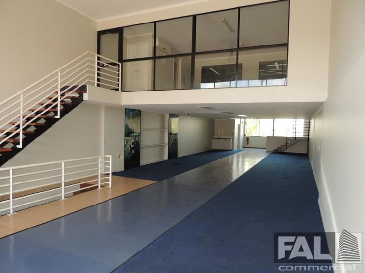 Click to view all images Unit 3A/32 Sumners Road Sumner QLD 4074 - Image 2