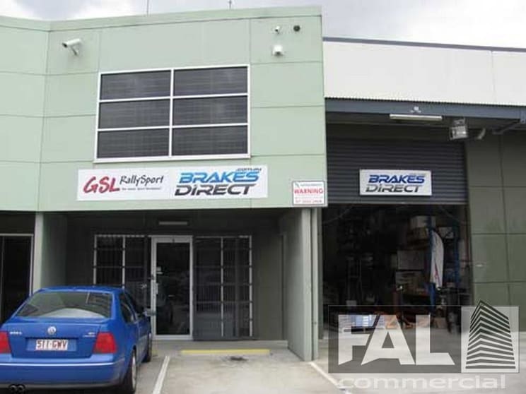 Click to view all images Willawong QLD 4110 - Image 1