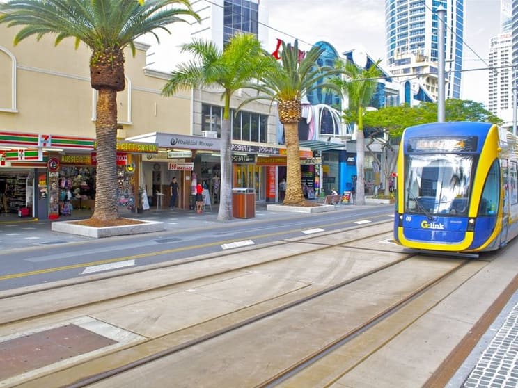 3/3195 Surfers Paradise Boulevard Surfers Paradise QLD 4217 - Image 3