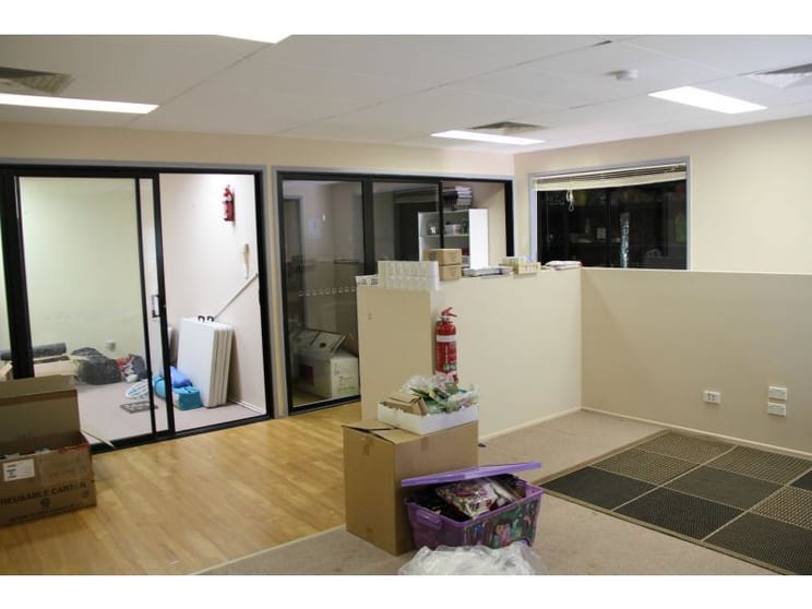 4/44 Dover Drive Burleigh Heads QLD 4220 - Image 2