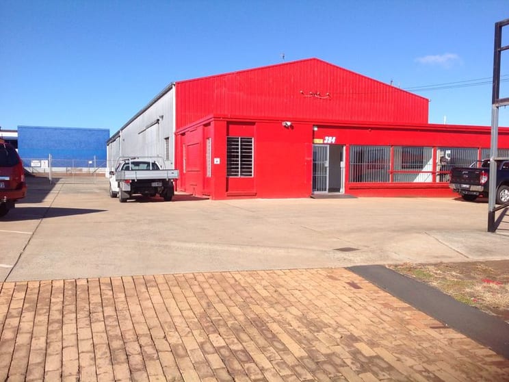 Click to view all images 394 South Street Harristown QLD 4350 - Image 1