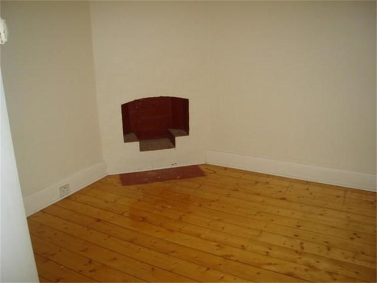 Click to view all images Unit 4, 72-74 Bacon Street Hindmarsh SA 5007 - Image 3
