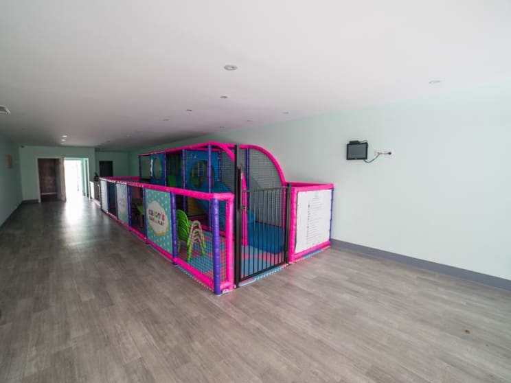 Click to view all images 399 High Street Ashburton VIC 3147 - Image 2