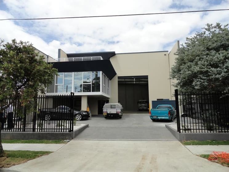 Click to view all images 53 Carlingford Street Sefton NSW 2162 - Image 1