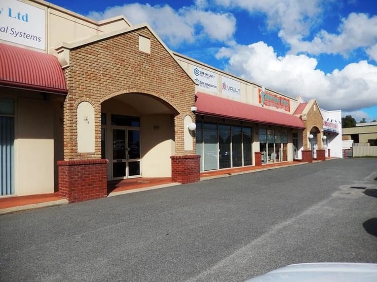 Click to view all images 3/119 Welshpool Road Welshpool WA 6106 - Image 1