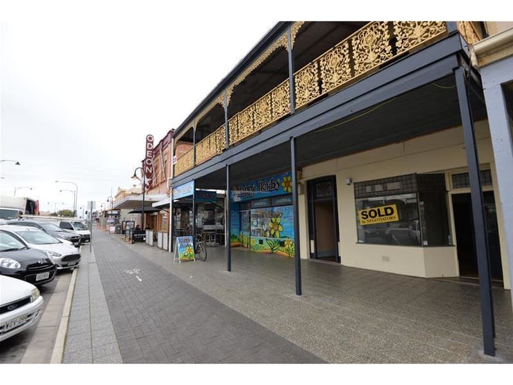 Click to view all images 69 Semaphore Road Semaphore SA 5019 - Image 2