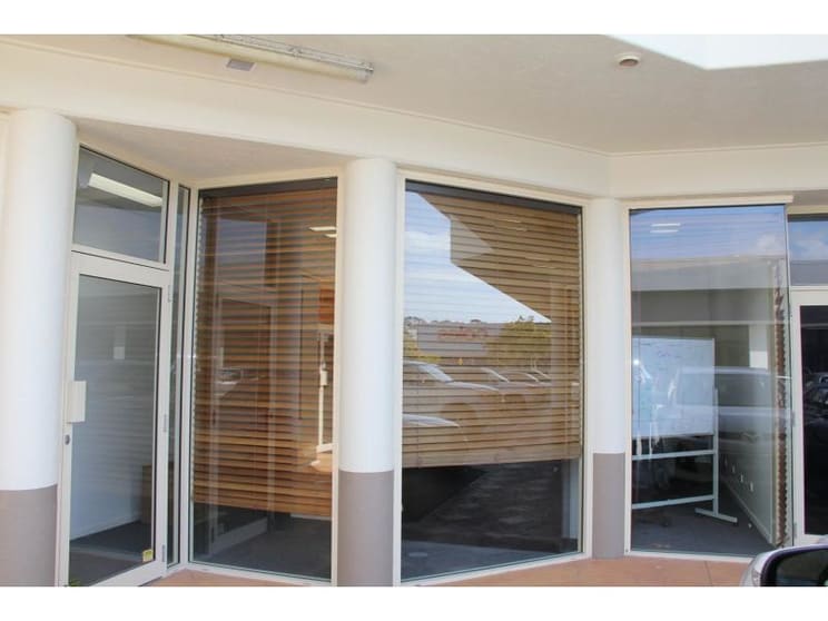 Click to view all images 4/12 Classic Way Burleigh Waters QLD 4220 - Image 1