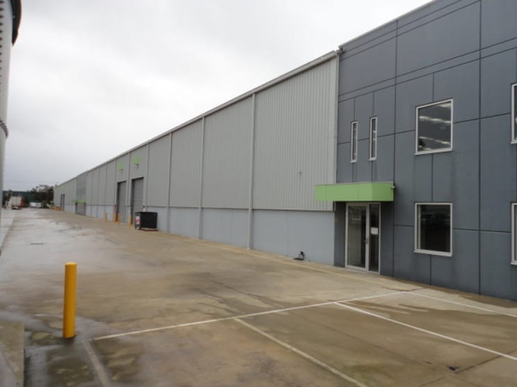 Click to view all images Factory 4/7 Chambers Rd Altona North VIC 3025 - Image 1
