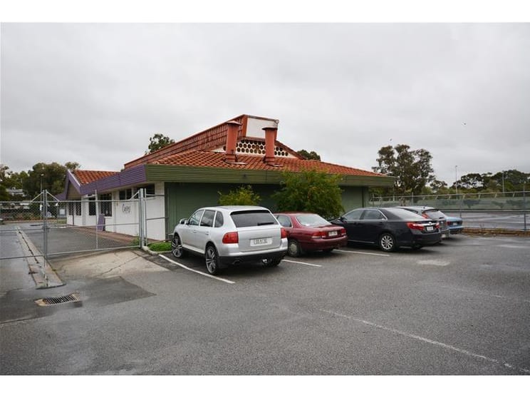 5 Crockerton Road Elizabeth SA 5112 - Image 1