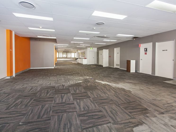 Click to view all images Top Floor/132 Albert Street Brisbane City QLD 4000 - Image 3