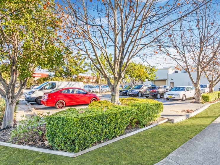 Click to view all images Unit 2/73 King Street Warrawong NSW 2502 - Image 2