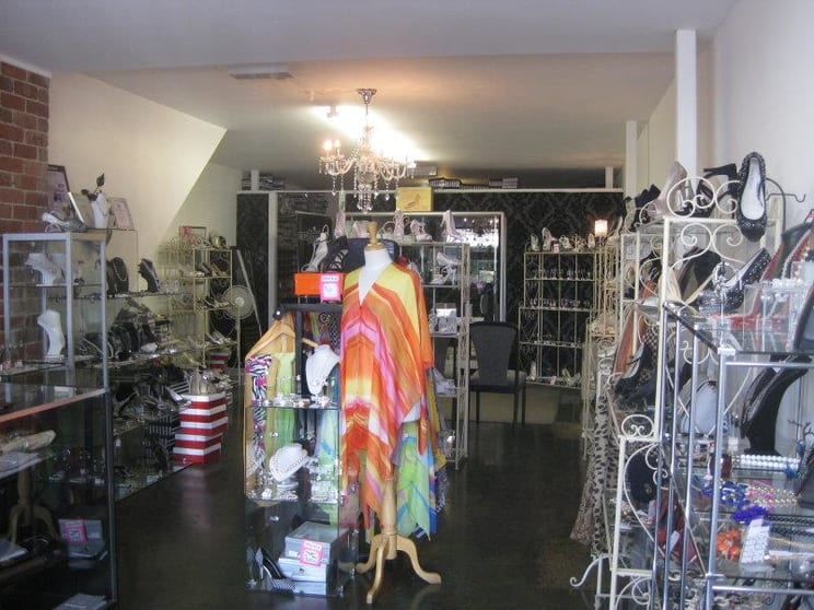 Click to view all images 585 Sydney Road Brunswick VIC 3056 - Image 2