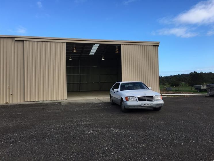 Click to view all images Unit 2B, 39 Chalk Hill Road Mclaren Vale SA 5171 - Image 3