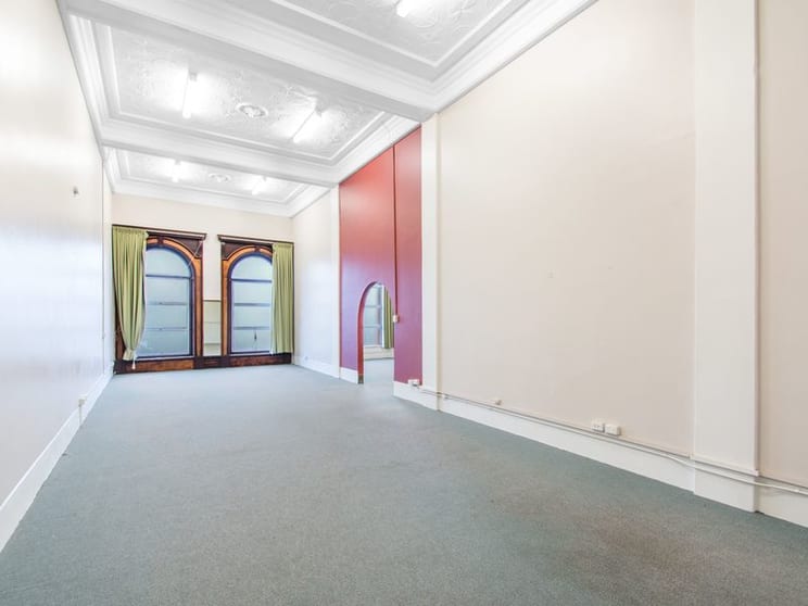 Click to view all images 4/353 Ruthven Street Toowoomba City QLD 4350 - Image 2