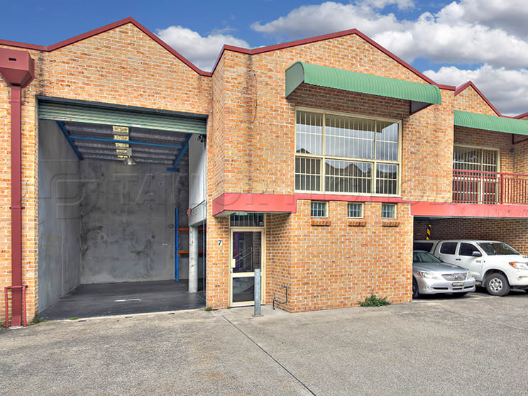 Click to view all images 7/17 Chester Street Camperdown NSW 2050 - Image 2