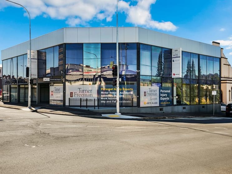 Click to view all images 4/1-3 Russell Street Toowoomba City QLD 4350 - Image 2