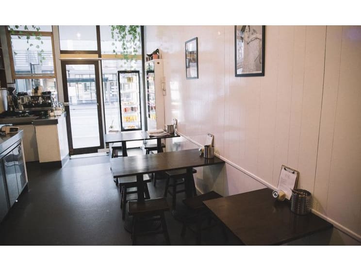 Click to view all images 1/328 Crown Street Surry Hills NSW 2010 - Image 2