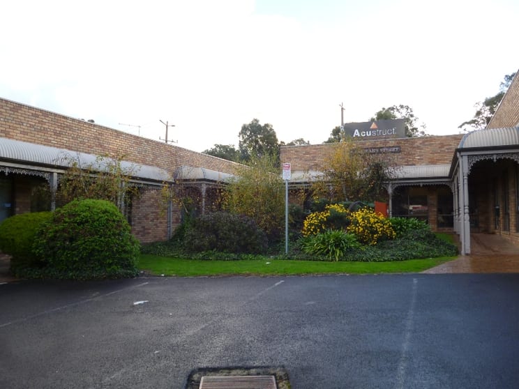 Click to view all images 3/4 Brisbane Street Eltham VIC 3095 - Image 1