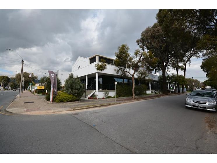 Click to view all images Offices 2, Unit 2, 212 Glen Osmond Road Fullarton SA 5063 - Image 2
