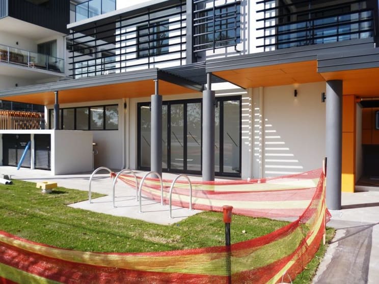 Click to view all images 1/1053 Wynnum Road Cannon Hill QLD 4170 - Image 2