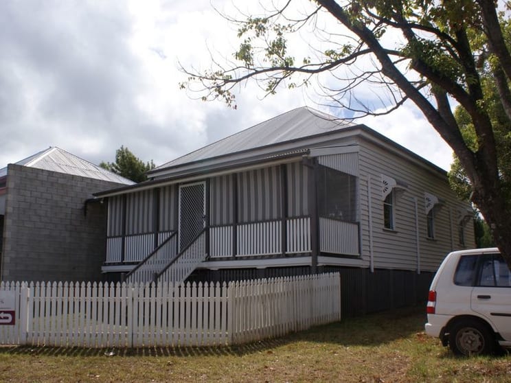 232 Ruthven Street North Toowoomba QLD 4350 - Image 1