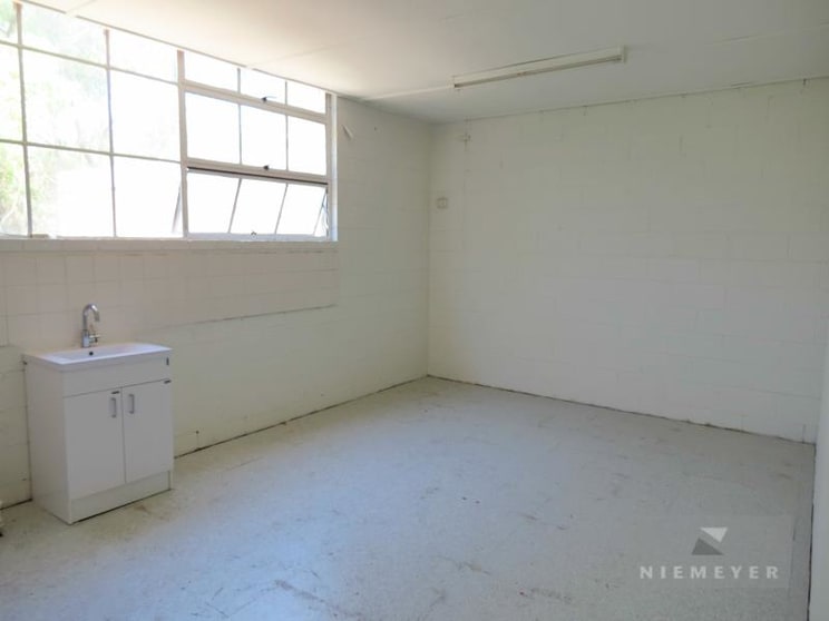 Click to view all images 21-23 Bridge Street Rydalmere NSW 2116 - Image 3