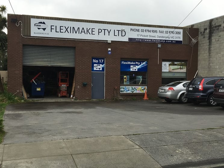 Click to view all images 17 Pickett Street Dandenong VIC 3175 - Image 1