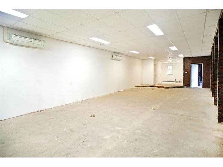 Click to view all images 2F Ryedale Road West Ryde NSW 2114 - Image 1