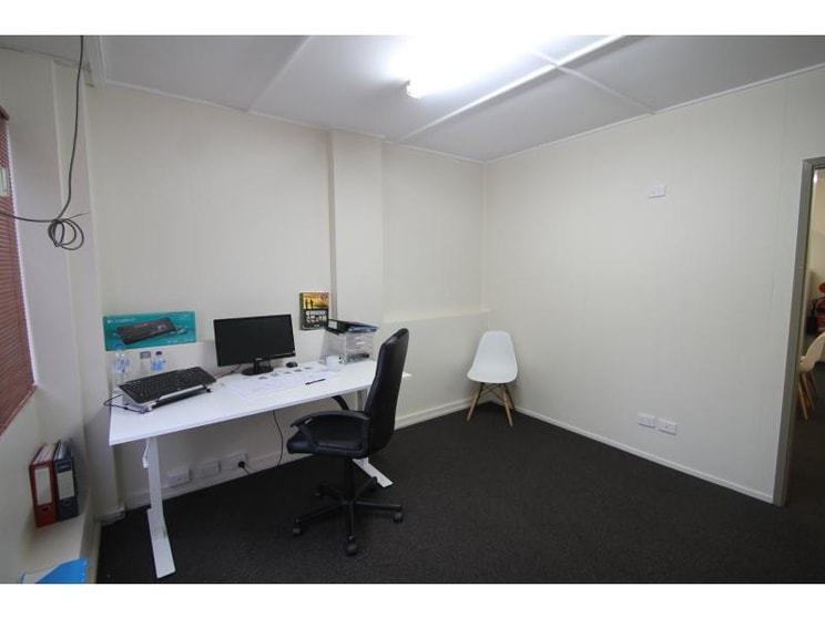 Click to view all images Level 1/231 Margaret Street Toowoomba City QLD 4350 - Image 2