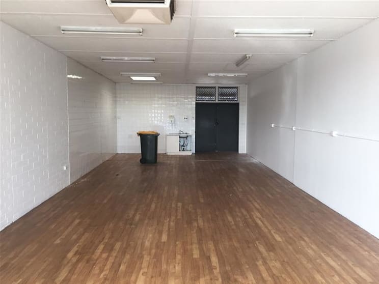 Click to view all images 145 Ninth Street Mildura VIC 3500 - Image 2