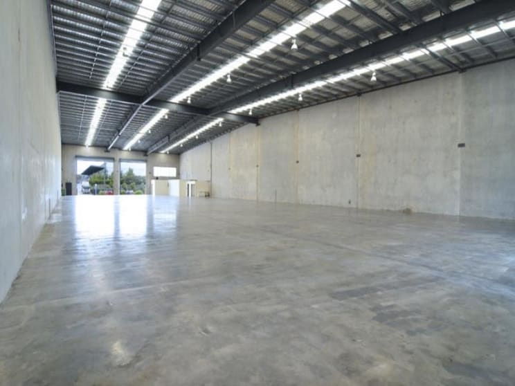 Click to view all images Crestmead QLD 4132 - Image 2