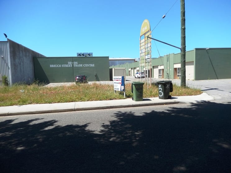 Click to view all images 3 /92-94 Briggs Street Welshpool WA 6106 - Image 1