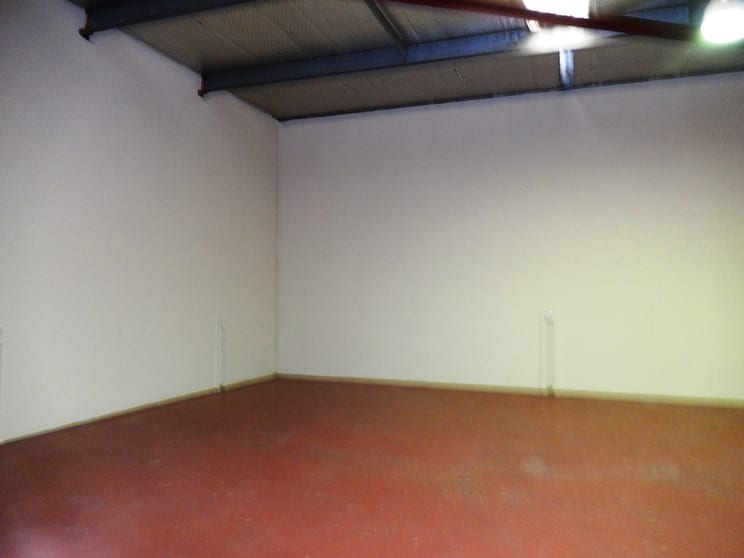 Click to view all images 3 /92-94 Briggs Street Welshpool WA 6106 - Image 2
