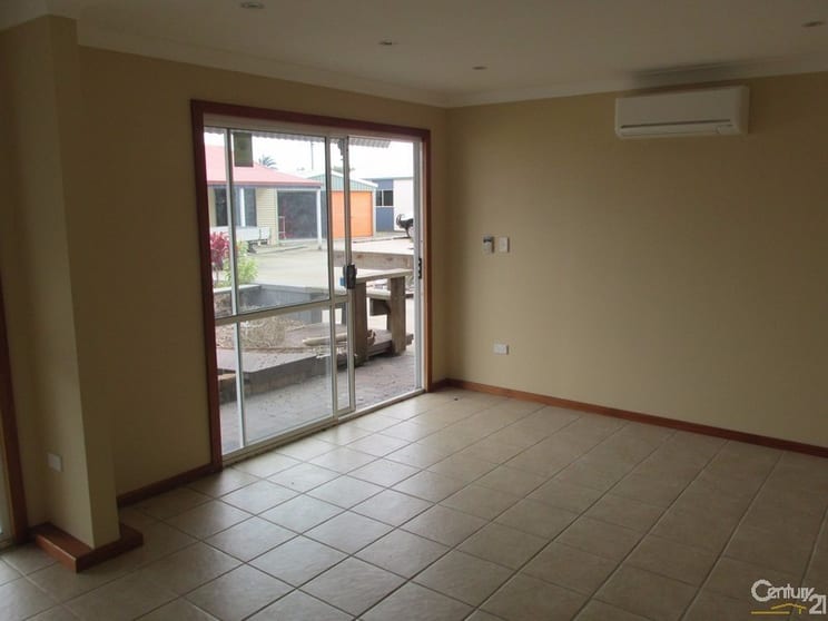 5/97 Old Maryborough Road Hervey Bay QLD 4655 - Image 3