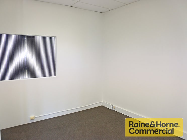 Click to view all images 6/269 Abbotsford Road Bowen Hills QLD 4006 - Image 3