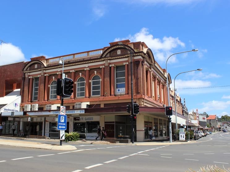 Click to view all images 5 & 6/353 Ruthven Street Toowoomba City QLD 4350 - Image 1