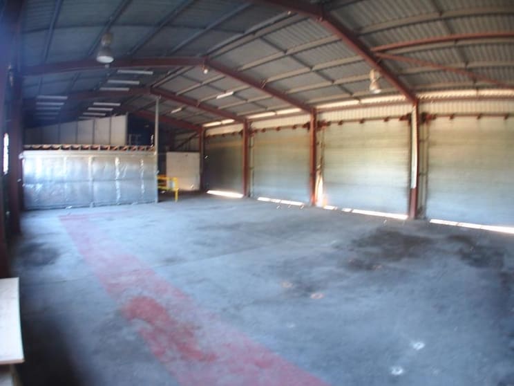 Click to view all images 22 McLaughlin Street Kawana QLD 4701 - Image 3